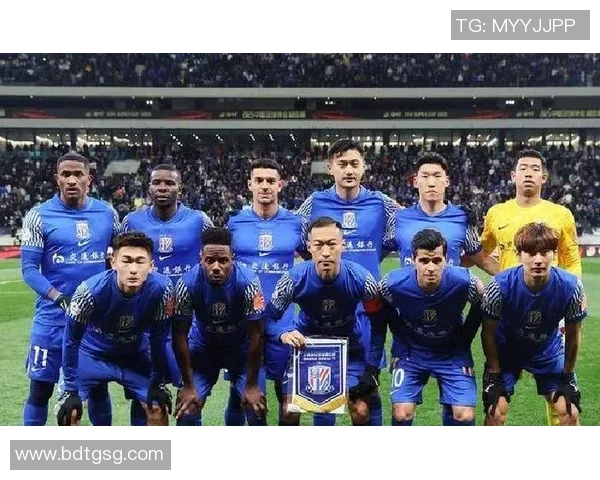 神户胜利船迎战巴萨展现足球魅力激烈对决引发球迷热情